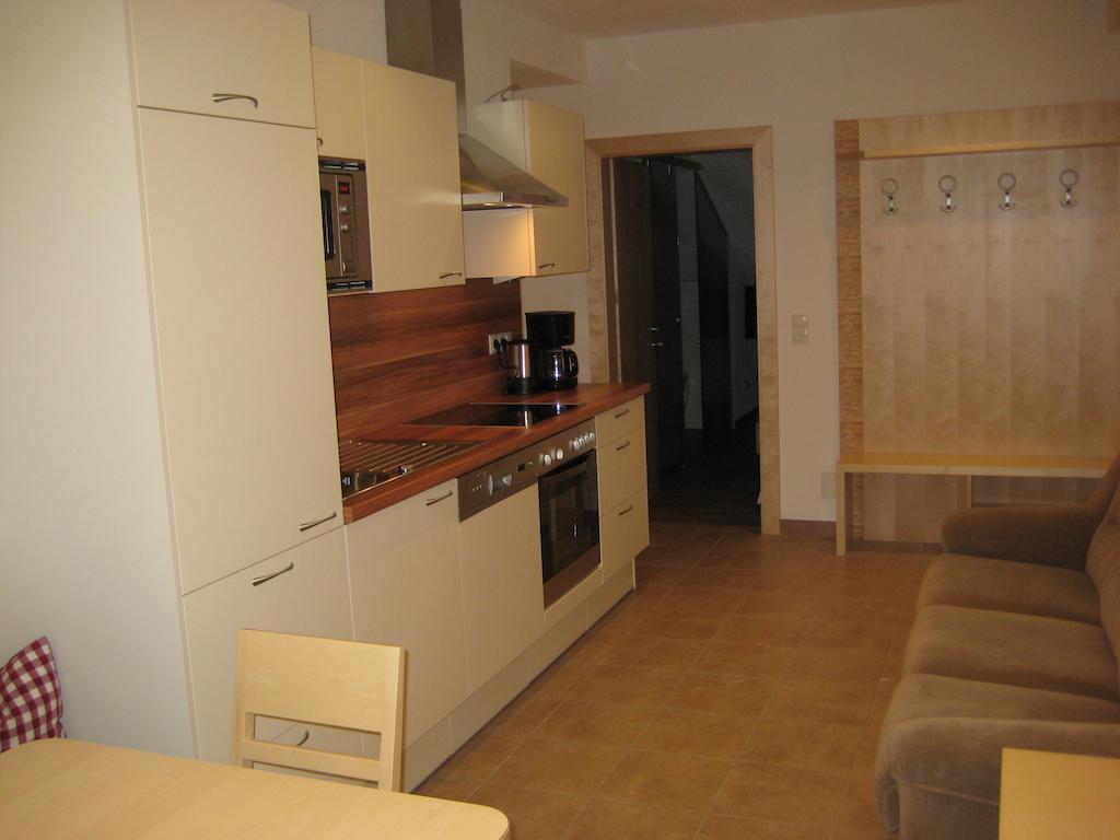 Ferienwohnung Gundolf Christine Arzl im Pitztal Habitación foto